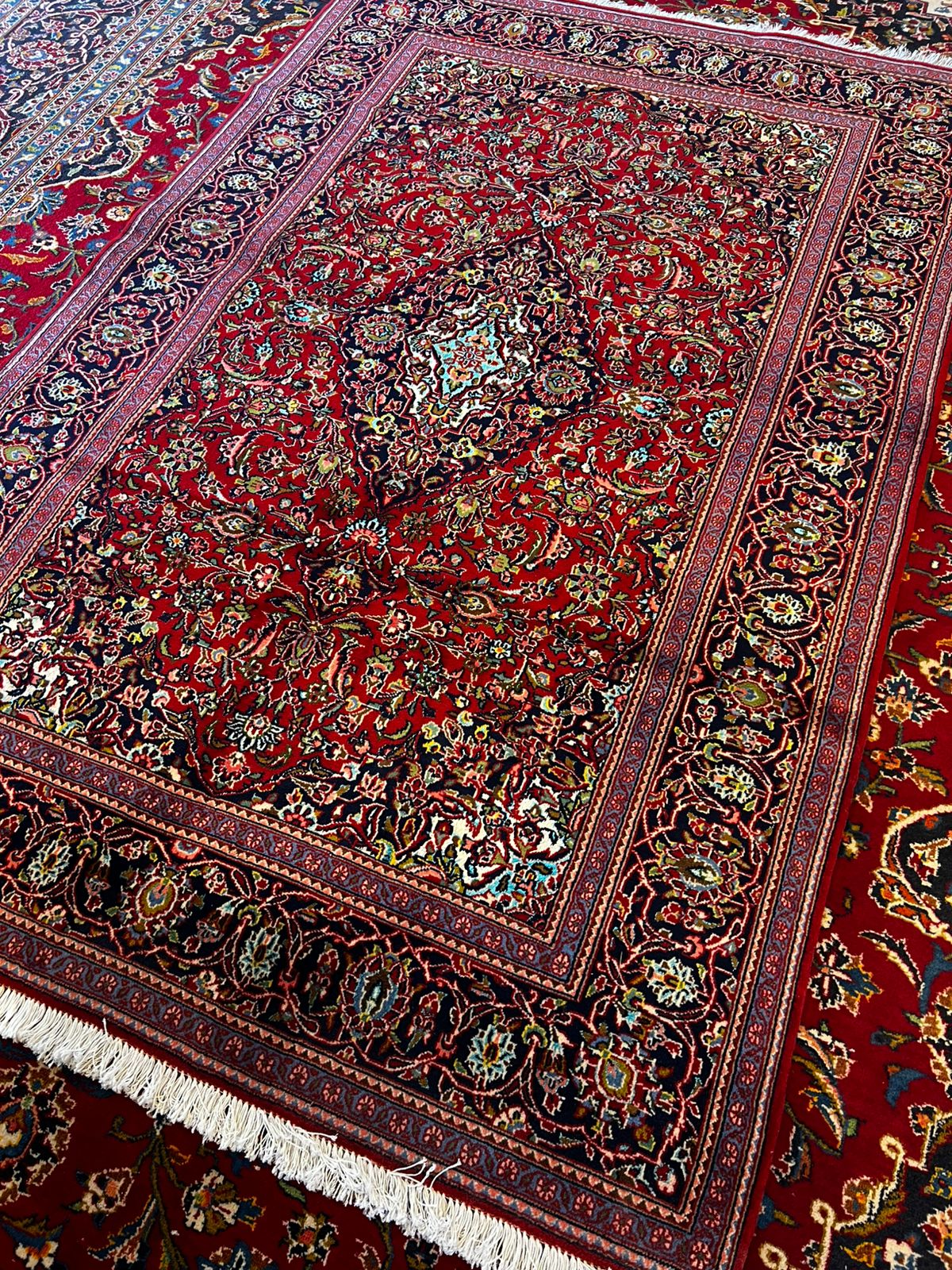 Kashan persion rugs